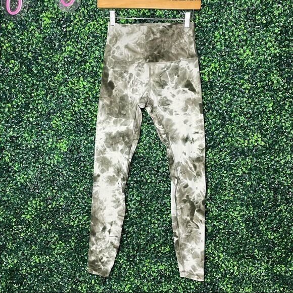 Lululemon High Waist Align Diamond Dye Olive Leggings Sz 6 - Picture 1 of 7